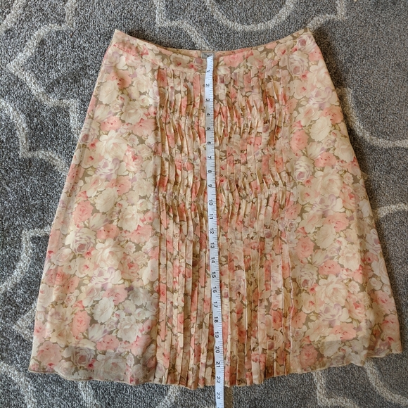 Tristan flower pleated skirt - 6 - Picture 2 of 8